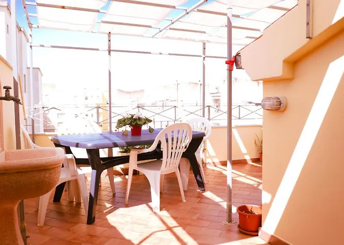 Pm 49 Via Leonardo Da Vinci Guest House